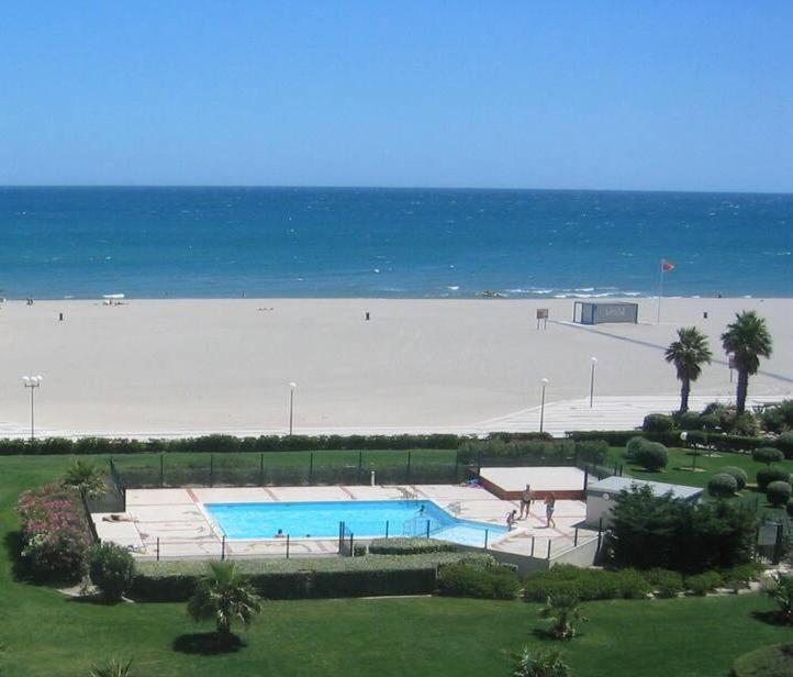 Le Jardin De La Plage - T2 - Terrasse Jardin 30M2 - Piscine - Clim- Wifi -Parking Canet-en-Roussillon Bagian luar foto